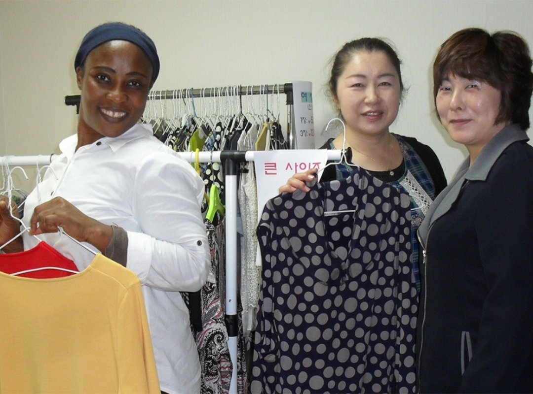 구호나눔 | [서울 중구지부] 다문화가정돕기 및 ‘지구가족사랑 1%운동’ 바자회 개최